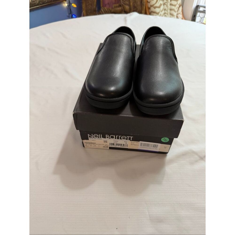 NEW Neil Barrett Leather Slip-On Sneakers Unisex Black Size EU 35 US 5 NIB